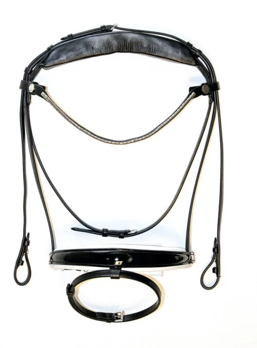 Finesse Bridle Cayenne - Schwarz/Weiß/Lack 1 Finesse Bridle Cayenne - Schwarz/Weiß/Lack