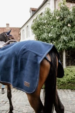 Reitdecke Heavy Fleece - Marineblau/L 8 Reitdecke Heavy Fleece - Marineblau/L -Angebote Equinestor Store KEN 52207 03 5
